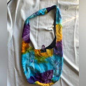 Authentic Tie Dye Tote Bag from Seminyak, Bali, Indonesia Zippered &Fully lined.